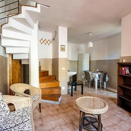 Appartement Villino Sole 1 Airco Near & Centre - Happy