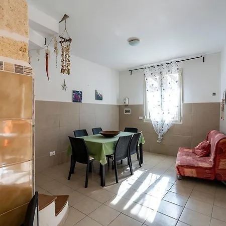 Villino Sole 1 Airco Near & Centre - Happy *